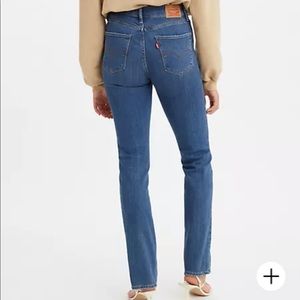 Levi’s 724 High Rise Straight Jeans